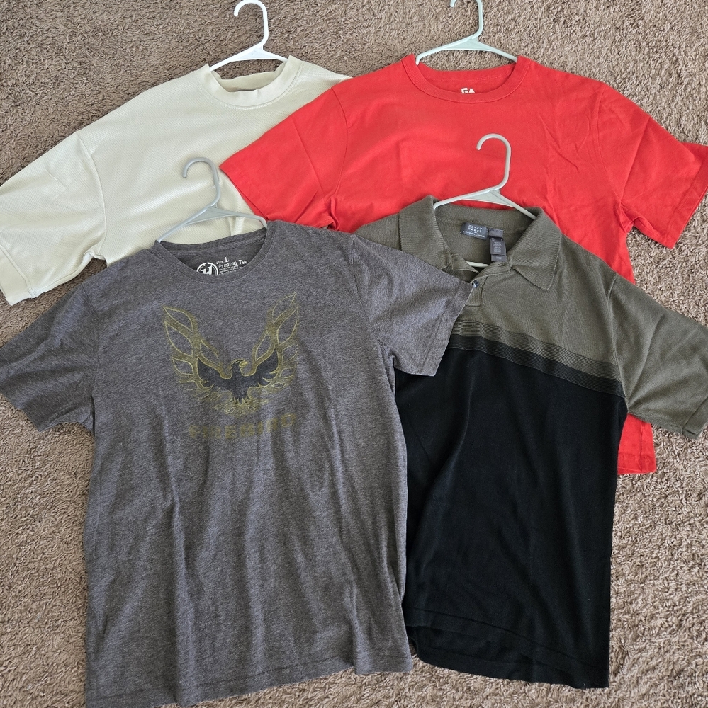 3 Large Tshirts